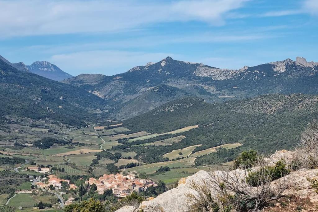Gite De La Confluence Padern Kültér fotó